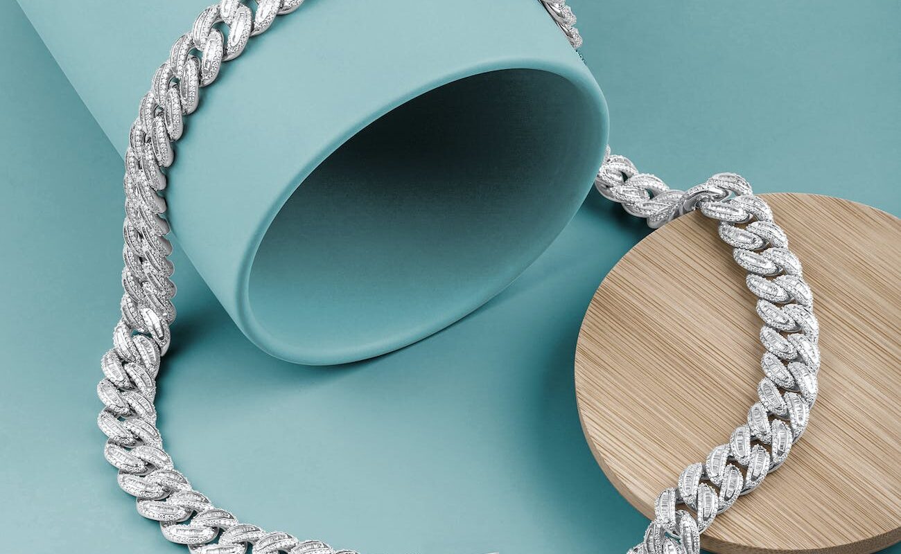 these cuban chains are a stylish classic addition to your ensemble rock with this stylish accessories