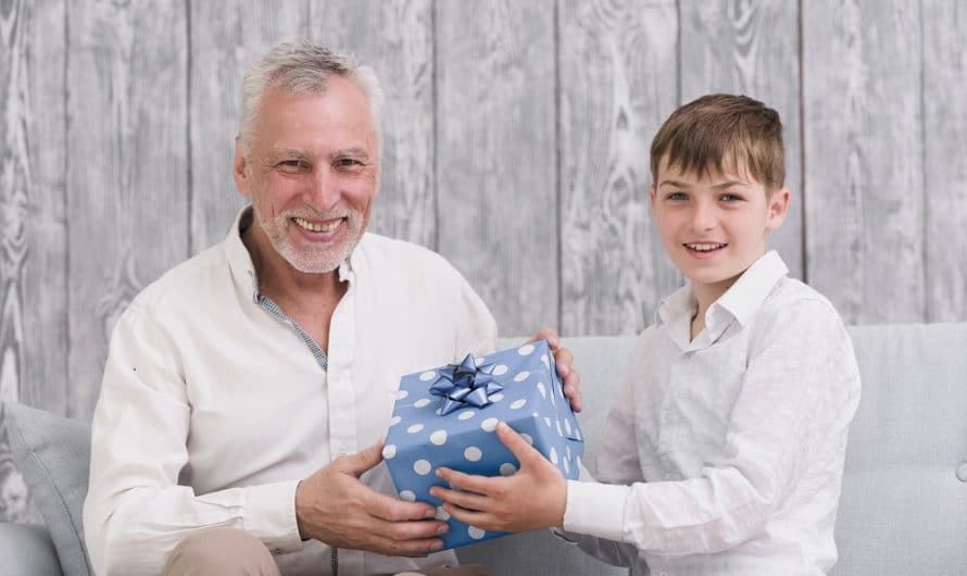 Idées cadeaux pour faire plaisir à son grand-père